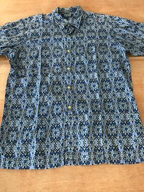 Ono Hawaiian Shirt Men L Blue Paisley Button Up Pocket Short Sleeve Collared
